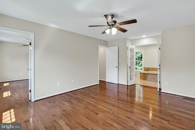 11601 QUAIL RIDGE CT, Reston, VA 20194