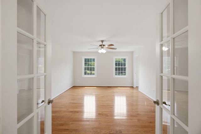 11601 QUAIL RIDGE CT, Reston, VA 20194