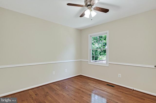 11601 QUAIL RIDGE CT, Reston, VA 20194