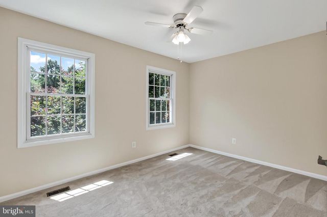 11601 QUAIL RIDGE CT, Reston, VA 20194