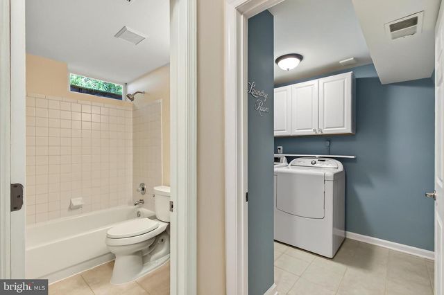 11601 QUAIL RIDGE CT, Reston, VA 20194