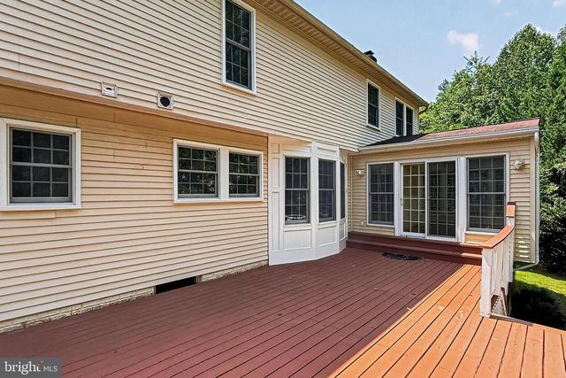 11601 QUAIL RIDGE CT, Reston, VA 20194