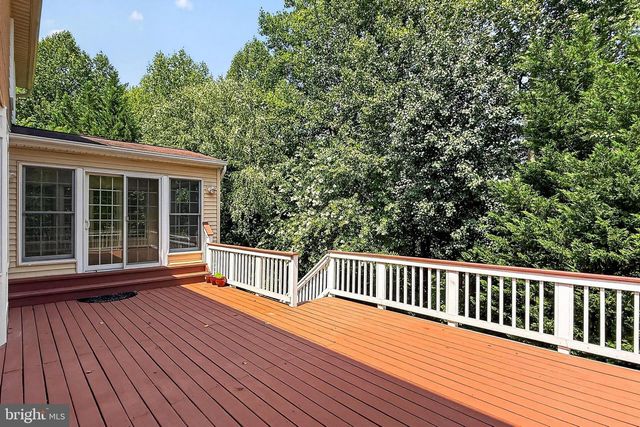 11601 QUAIL RIDGE CT, Reston, VA 20194
