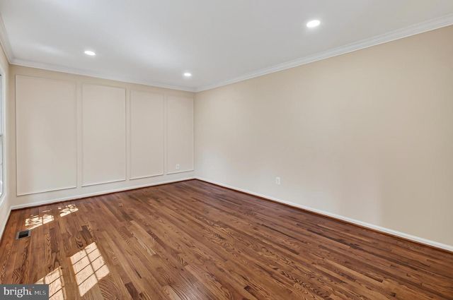 11601 QUAIL RIDGE CT, Reston, VA 20194