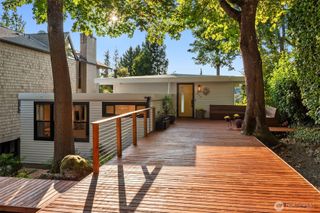 617 33rd Avenue E, Seattle, WA 98112