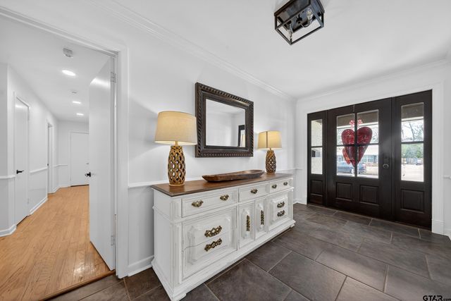 3710 Wynnwood Drive, Tyler, TX 75701