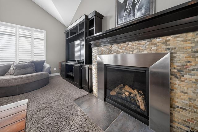 3710 Wynnwood Drive, Tyler, TX 75701