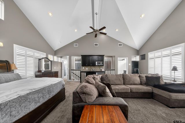 3710 Wynnwood Drive, Tyler, TX 75701