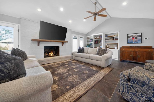 3710 Wynnwood Drive, Tyler, TX 75701