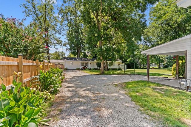 202 Jordan Street, Tunnel Hill, GA 30755