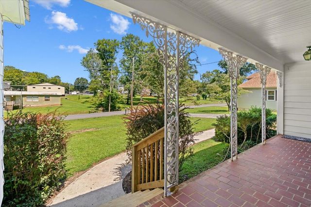 202 Jordan Street, Tunnel Hill, GA 30755