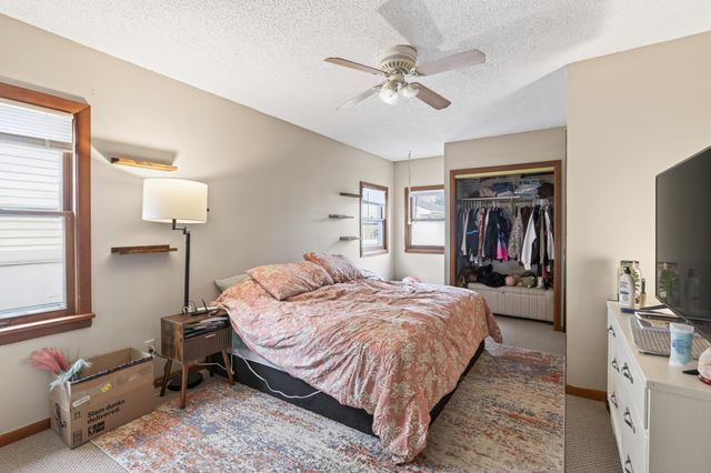 3954 Vincent Avenue N, Minneapolis, MN 55412