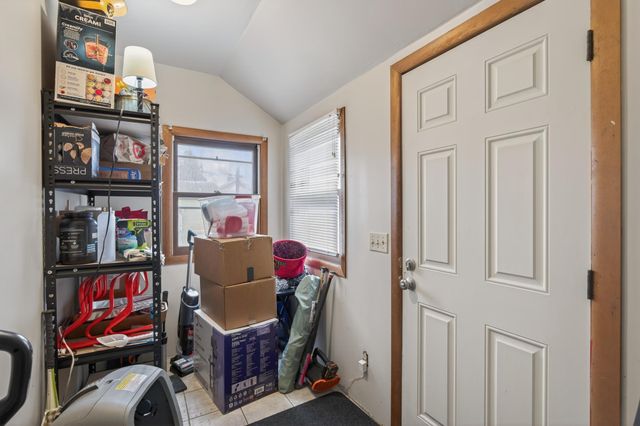 3954 Vincent Avenue N, Minneapolis, MN 55412