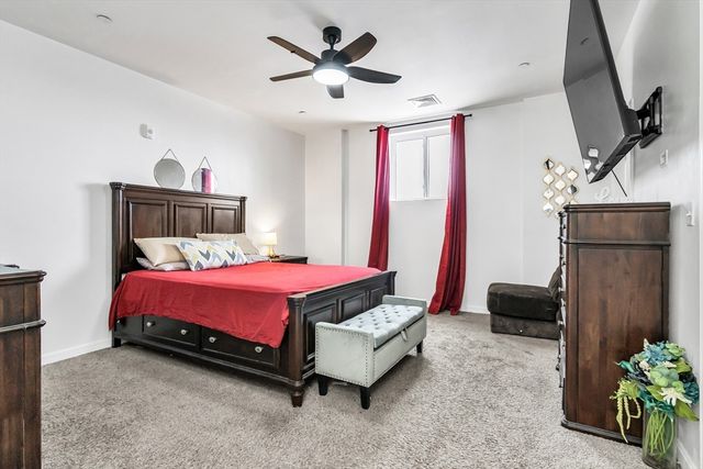 202 Broadway 32, Lawrence, MA 01841