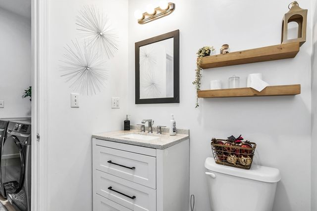 202 Broadway 32, Lawrence, MA 01841