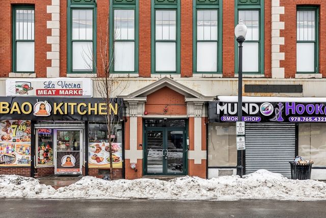 202 Broadway 32, Lawrence, MA 01841