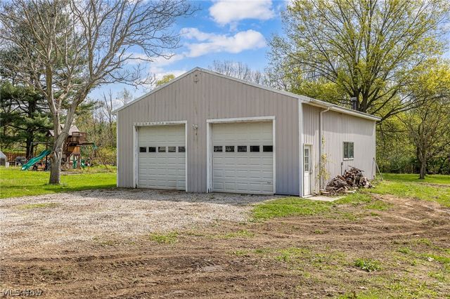 1405 S Medina Line Road, Wadsworth, OH 44281