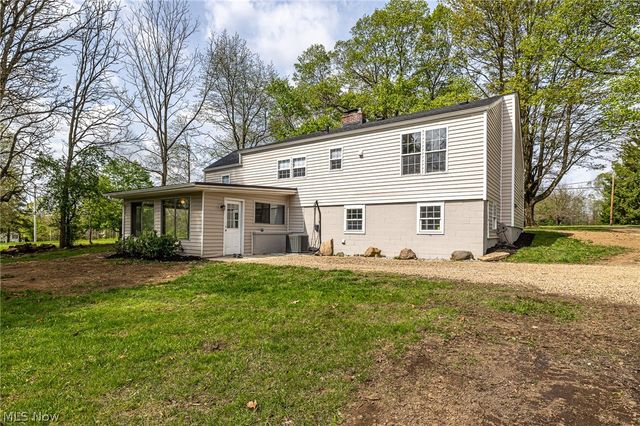 1405 S Medina Line Road, Wadsworth, OH 44281