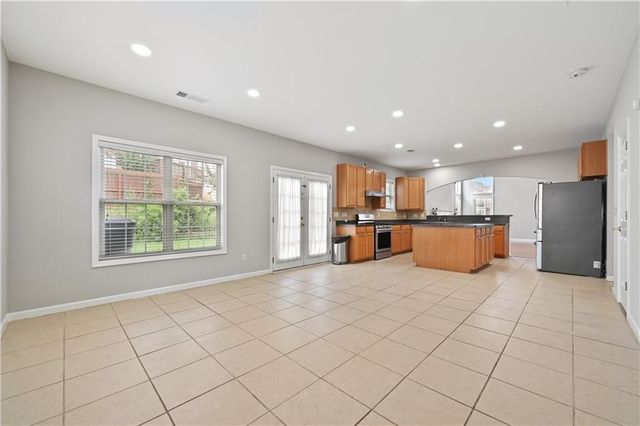 2745 Turning Leaf Drive, Lawrenceville, GA 30044
