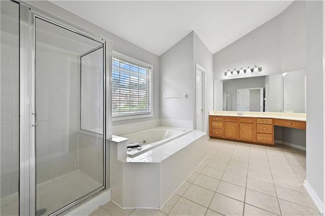 2745 Turning Leaf Drive, Lawrenceville, GA 30044