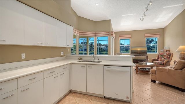 4177 WESTBOURNE CIRCLE, Sarasota, FL 34238