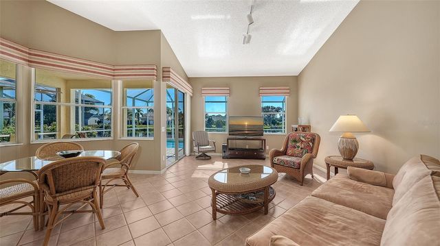4177 WESTBOURNE CIRCLE, Sarasota, FL 34238