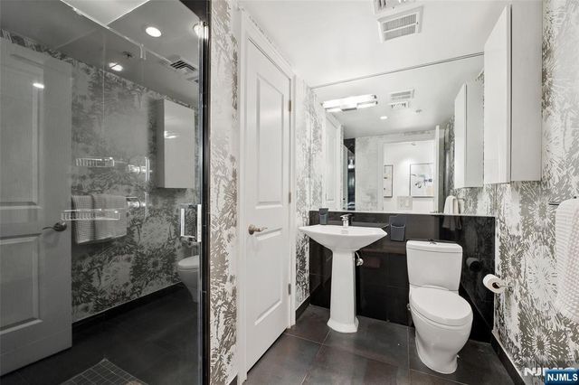 720 Willow Avenue 3, Hoboken, NJ 07030