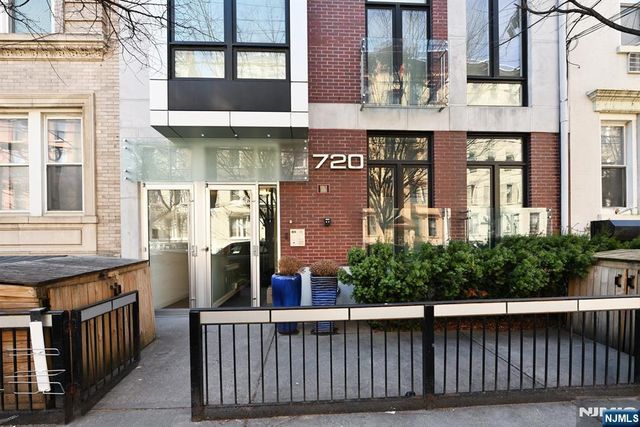 720 Willow Avenue 3, Hoboken, NJ 07030