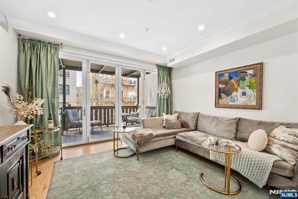 720 Willow Avenue 3, Hoboken, NJ 07030