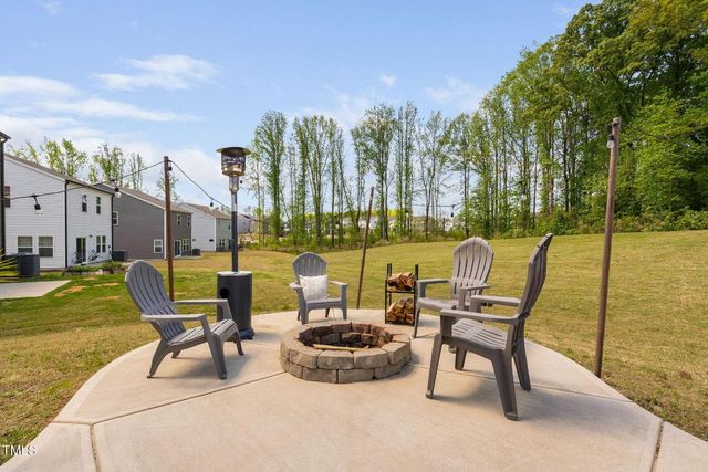 1036 S Fieldhaven Drive, Fuquay Varina, NC 27526