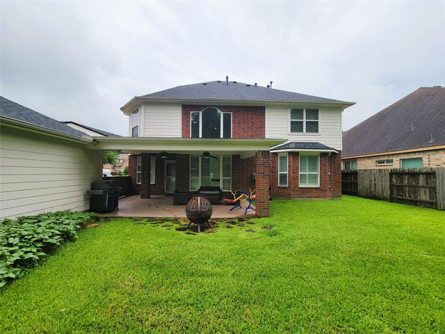 7503 Stonebridge Creek Lane, Humble, TX 77396