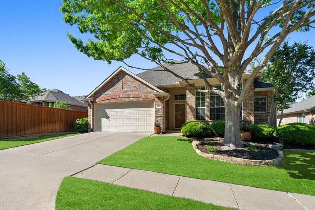 6117 Holly Crest Lane, Sachse, TX 75048