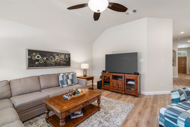 6117 Holly Crest Lane, Sachse, TX 75048