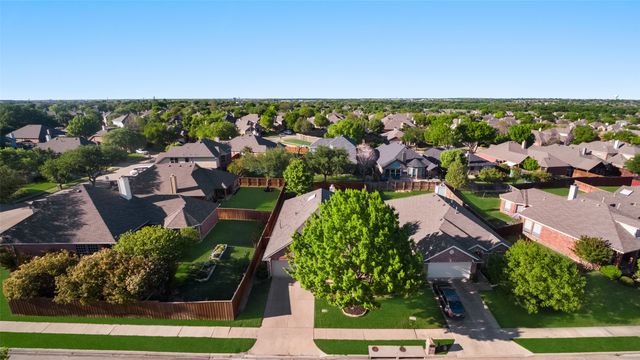 6117 Holly Crest Lane, Sachse, TX 75048