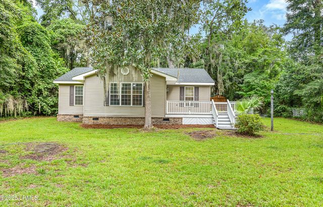 106 Verdier Road, Beaufort, SC 29902