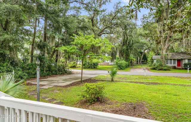 106 Verdier Road, Beaufort, SC 29902