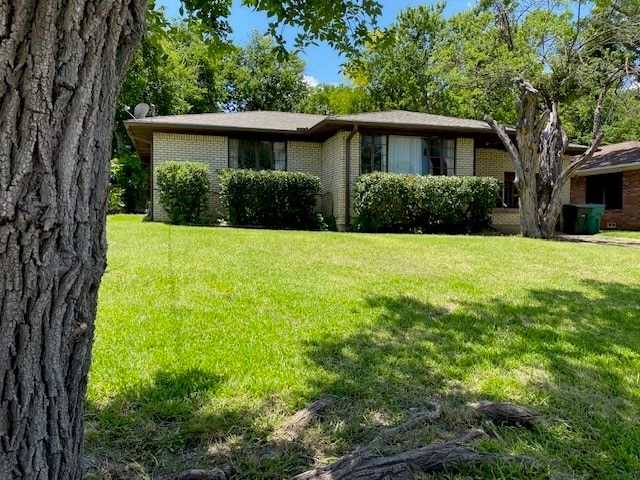 626 Kessler Boulevard, Sherman, TX 75092