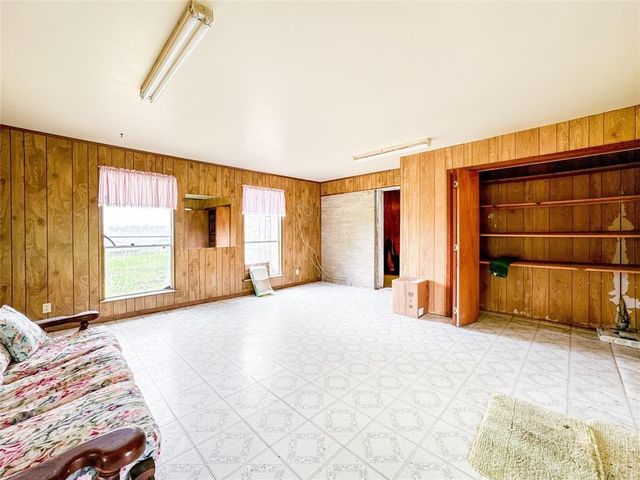 15869 Brush Island Road, Winnie, TX 77622