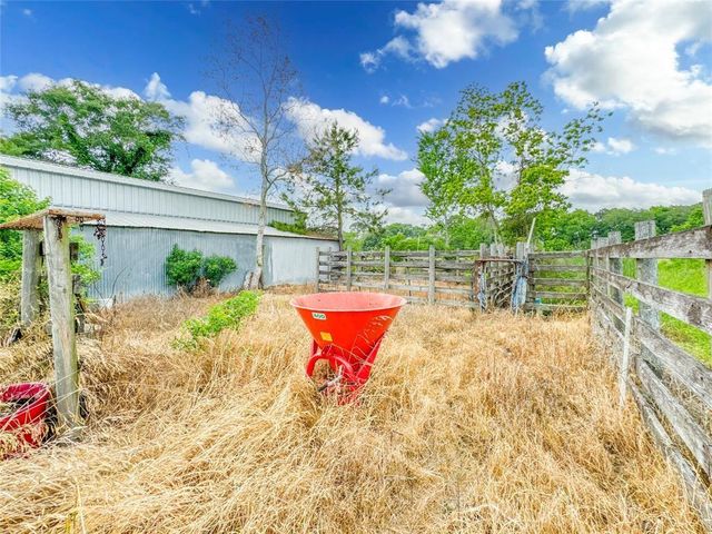 15869 Brush Island Road, Winnie, TX 77622