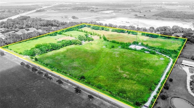 15869 Brush Island Road, Winnie, TX 77622