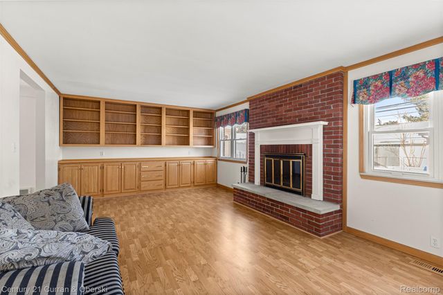 22912 Marlboro Street, Dearborn, MI 48128