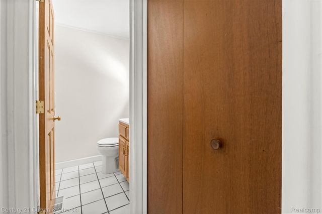 22912 Marlboro Street, Dearborn, MI 48128