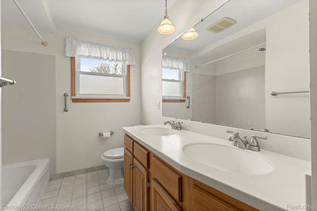 22912 Marlboro Street, Dearborn, MI 48128