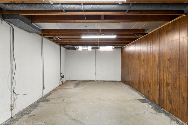 22912 Marlboro Street, Dearborn, MI 48128