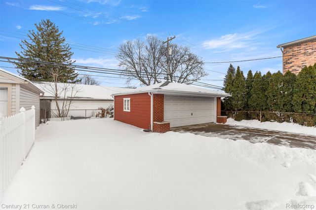 22912 Marlboro Street, Dearborn, MI 48128