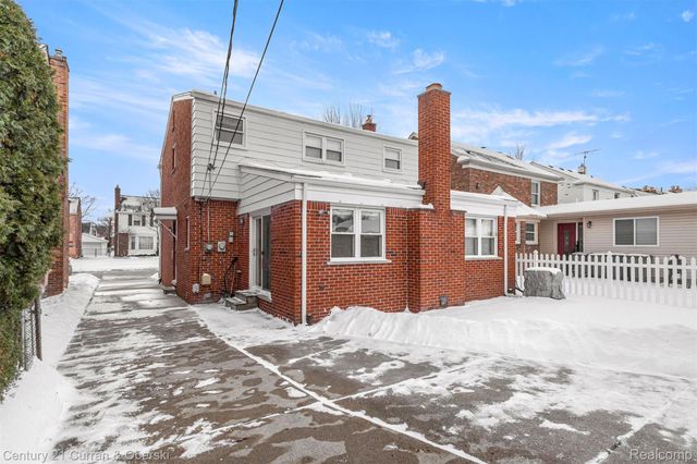 22912 Marlboro Street, Dearborn, MI 48128