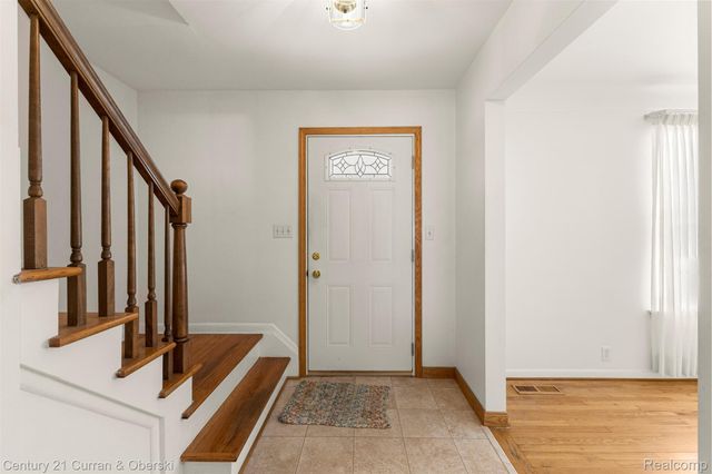 22912 Marlboro Street, Dearborn, MI 48128