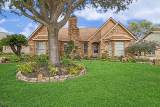 610 Bradshire Court, Deer Park, TX 77536