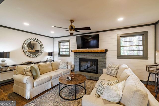 400 Greencrest Drive, Athens, GA 30605