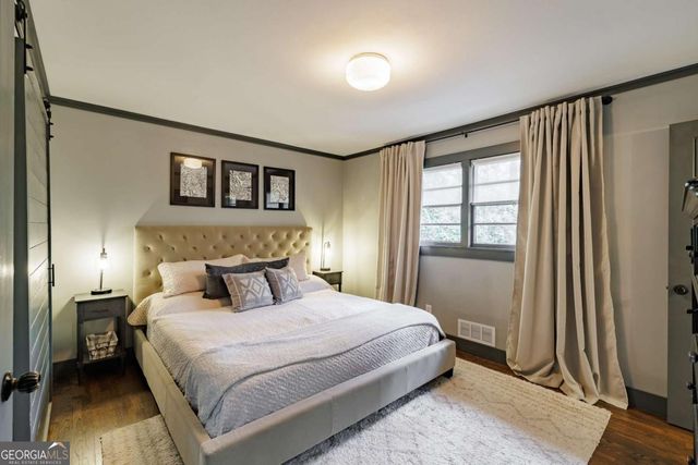 400 Greencrest Drive, Athens, GA 30605